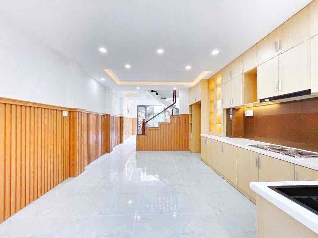 NHÀ MỚI KIỂU BIỆT THỰ – XE HƠI VÀO NHÀ – KHU KIỀU ĐÀM Q7 - NHỈNH 10 T - Ảnh 2