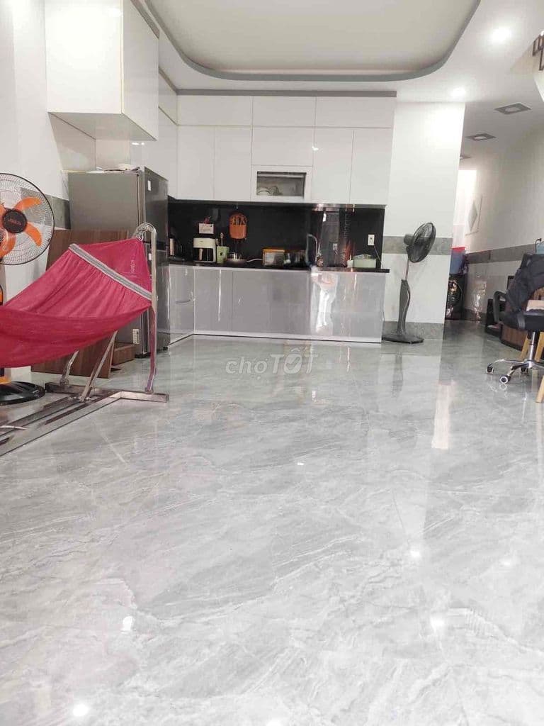 NHÀ TRỆT LỬNG CÒN MỚI VÀO Ở NGAY - SHR - 3PN - THỚI TAM THÔN, HÓC MÔN. - Ảnh 2