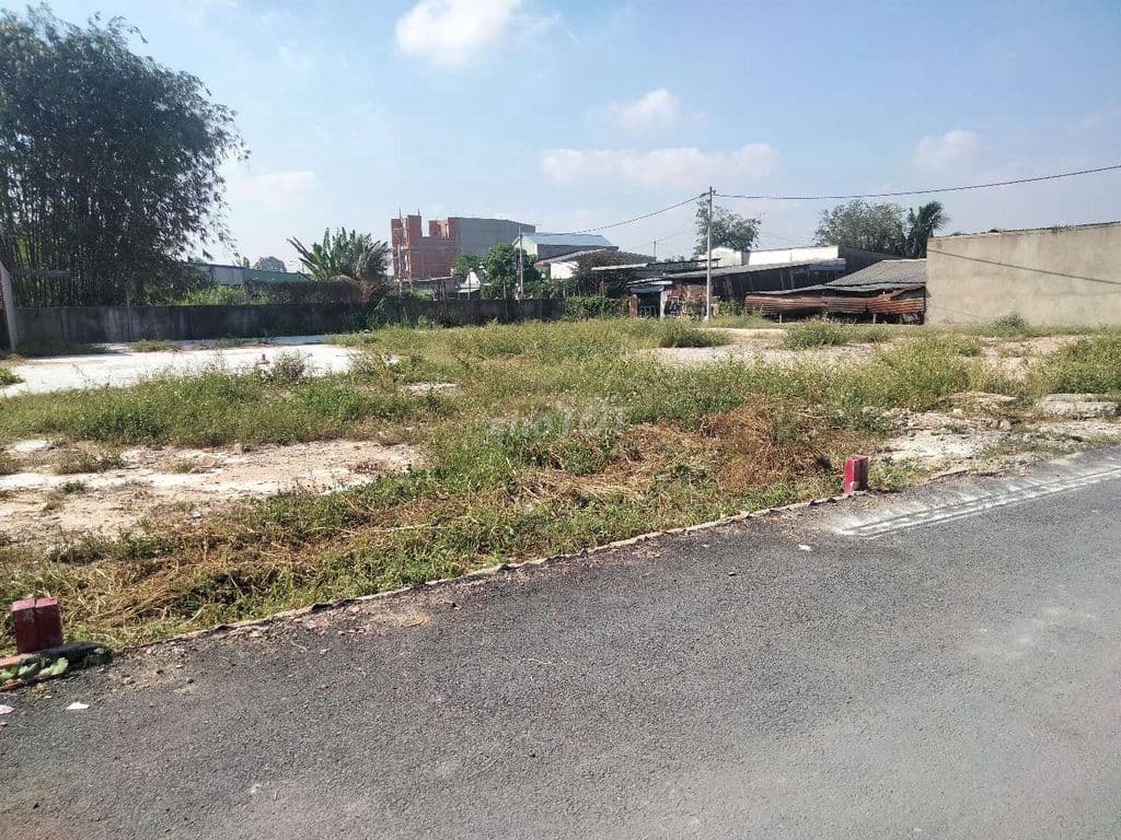 BÁN ĐẤT THỔ CƯ 143M2 MẶT TIỀN NHỰA KHU DÂN CƯ