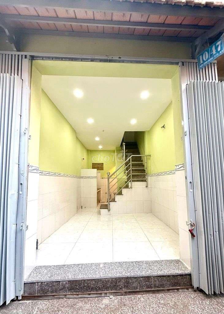 Quận 8 – Nhà 2 Tầng – SHR – Chỉ 1,95 Tỷ – Ở Ngay