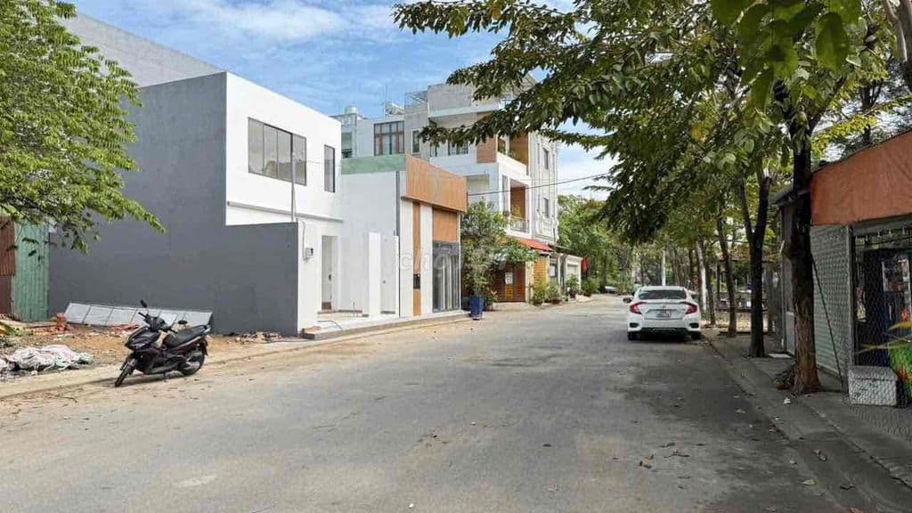 Bán Lô Đất Góc 2 Mặt Tiền Ngay Chợ Long Trường P. Long Trường Q9 TpHcm - Ảnh 2