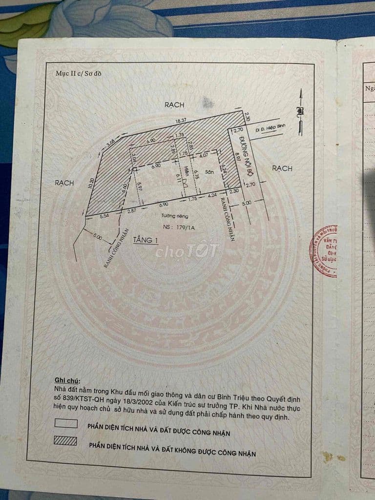 bán nhà lô góc đường xe tải