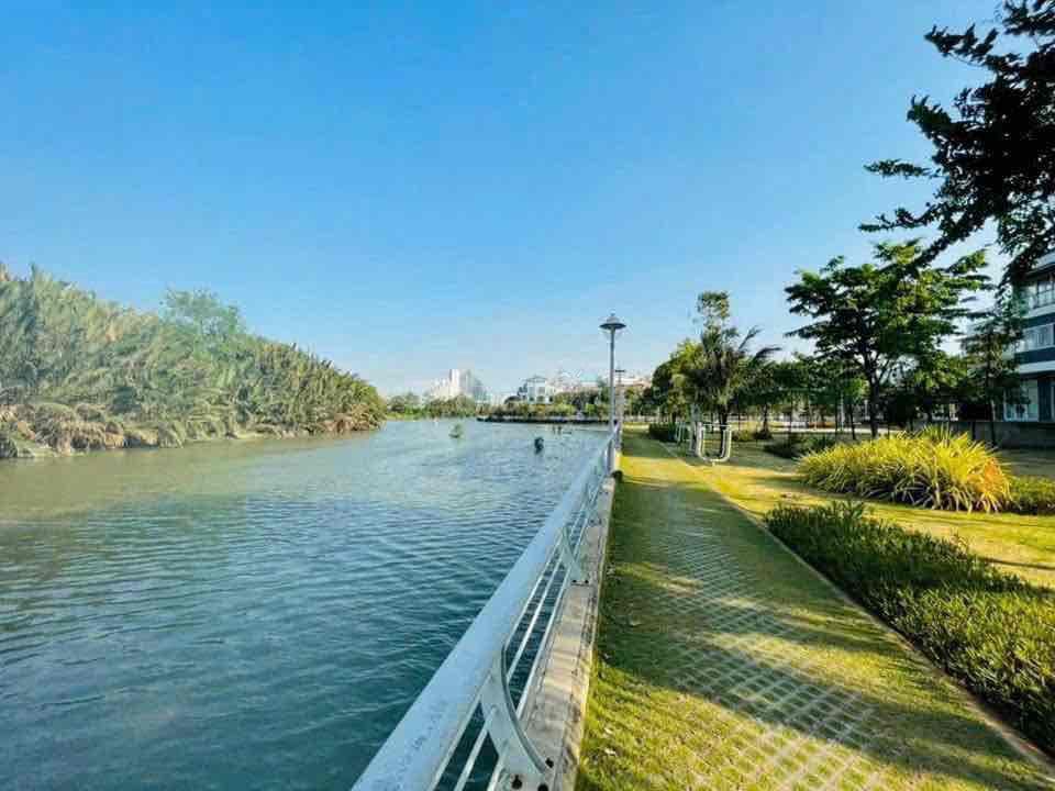 Lô đất nhà phố Khu dân cư an ninh 24/7 đối diện Đại Học RMIT - Ảnh 2