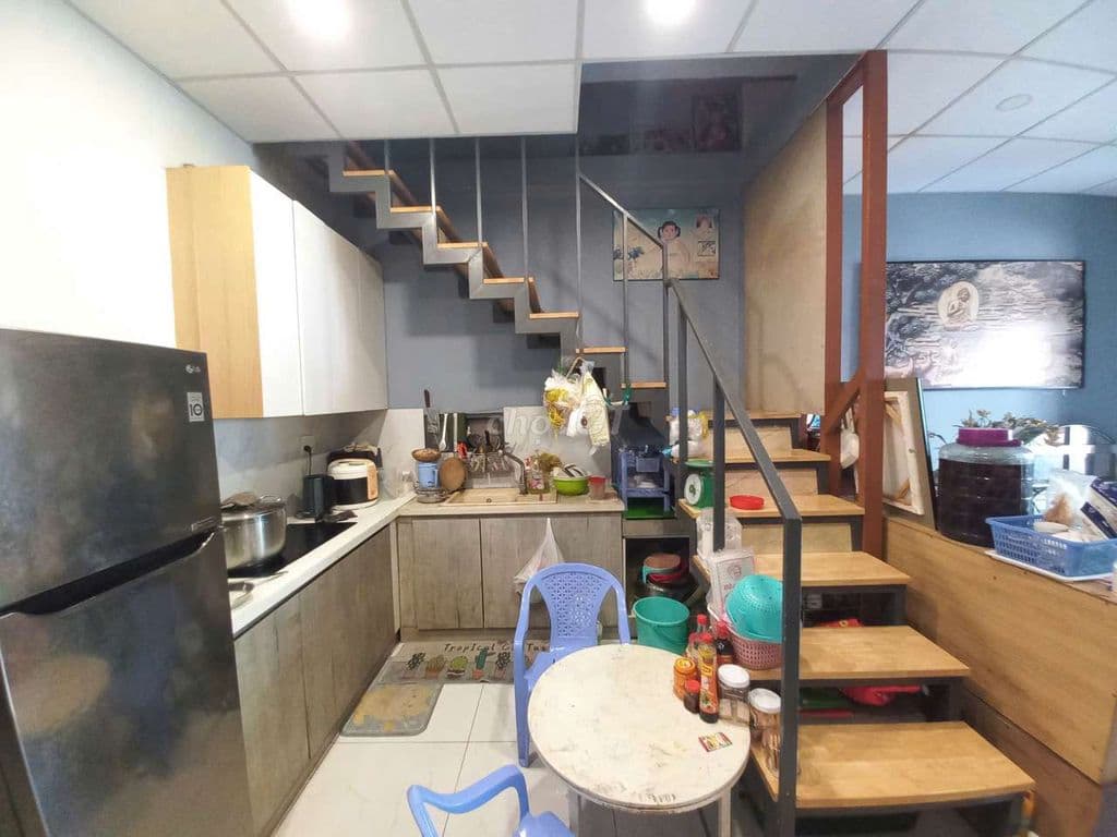 Nguyễn Duy Trinh, hẻm ô tô thông, sát trường học chỉ nhỉnh 4tỷ