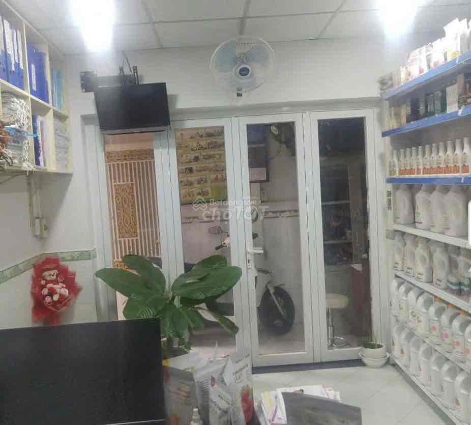 Nhà 2 tầng 30m2 đất Hẻm 134 Lý Chính Thắng quận 3 chỉ 4,2 tỷ