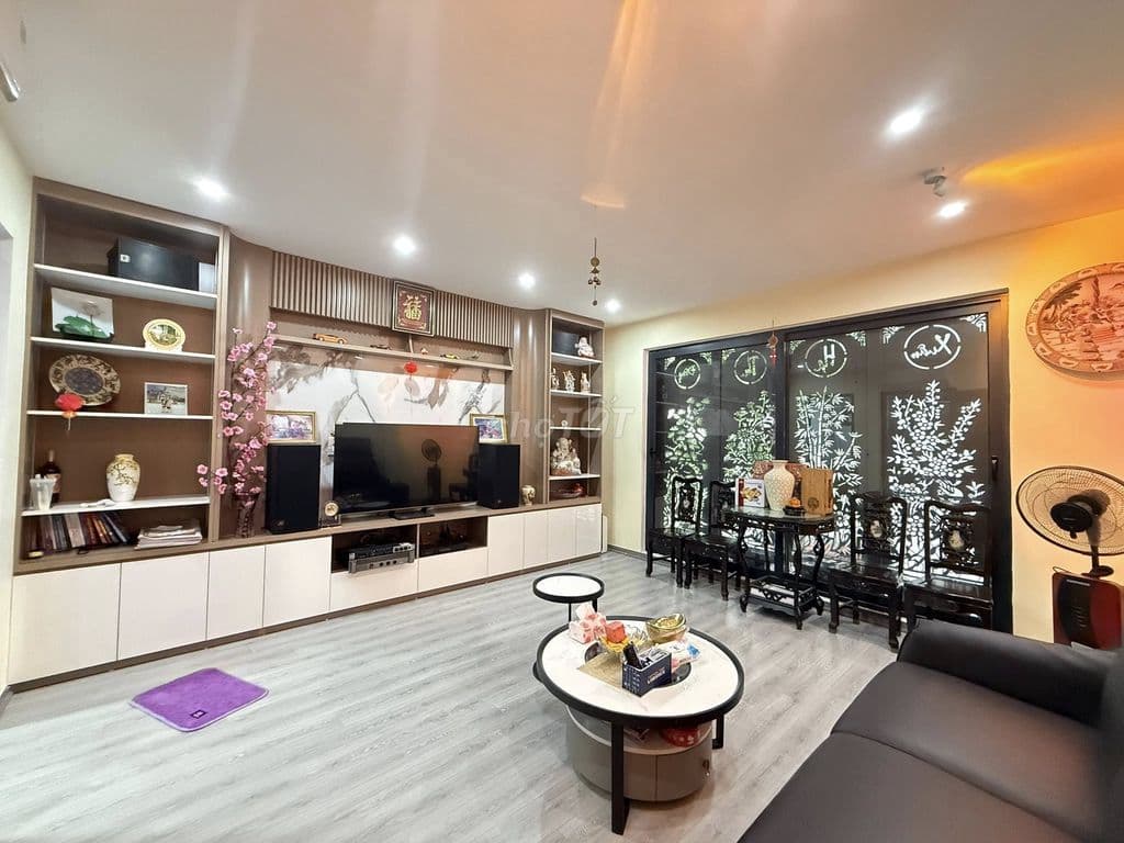 Nhà đẹp - Hồng Tiến - Sát Phố - 7 tần - Thang máy - Ảnh 2