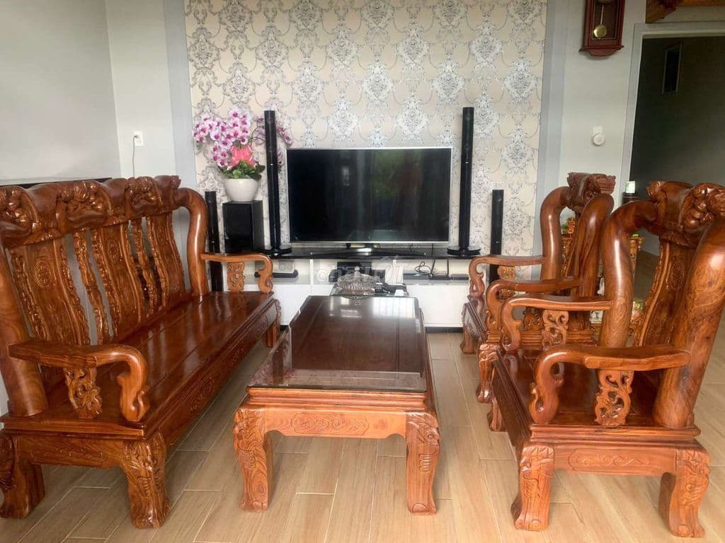 Nhà đẹp sổ hồng riêng QL50 xã Hưng Long TPHCM