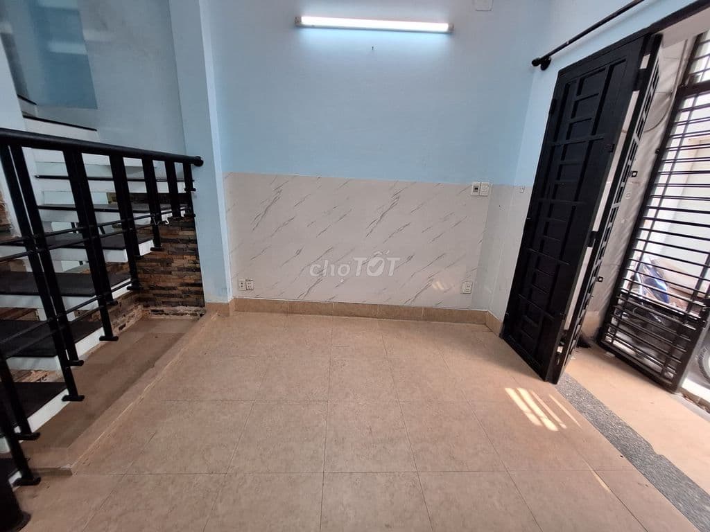 BÁN NHÀ NỞ HẬU CẠNH MẶT TIỀN ĐƯỜNG SỐ 7 QUẬN TÂN BÌNH - Ảnh 3