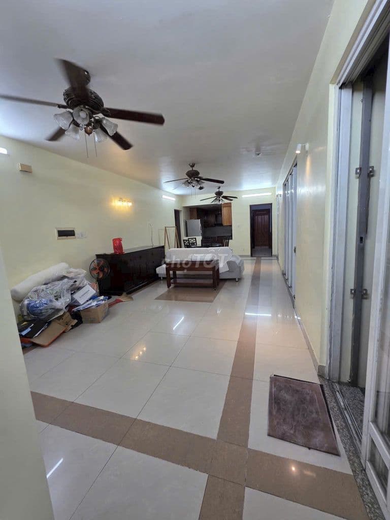 Cần bán căn hộ Penthouse, Q12, giá 7tỷ3, 176m2, 5PN 2WC có sổ hồng