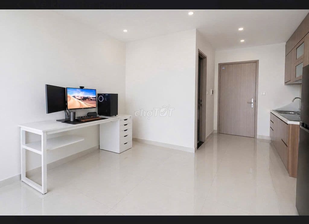 Cần bán căn hộ Studio nt cơ bản, sổ Hồng, view đẹp