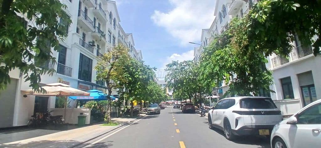 BÁN NHÀ MẶT TIỀN QUỐC LỘ 22 HÓC MÔN - Ảnh 3