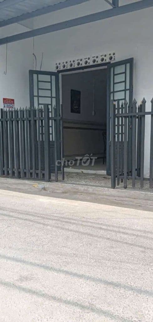 Nhà Cấp 4 tổng DT 30 m Đường 48 hbc thủ đức