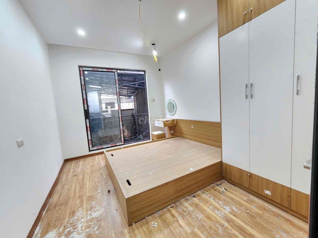 Bán nhà đẹp ở ngay Hoàng Văn Thái, Ngõ nông, Gần phố, 30m2*5T, Chỉ 7,4 - Ảnh 2