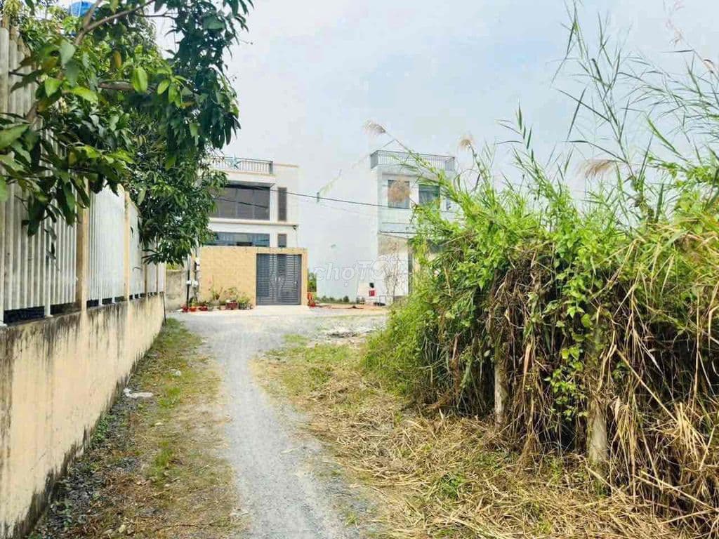 Bán nền đất trong khu dân cư sổ sẵn - Ảnh 2