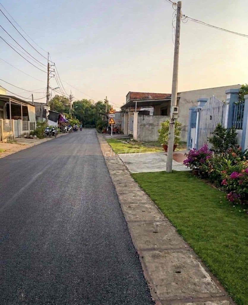 TÂN Phú Trung đất mặt tiền 157m2 giá cực sốc chỉ vỏn vẹn 520tr - Ảnh 2