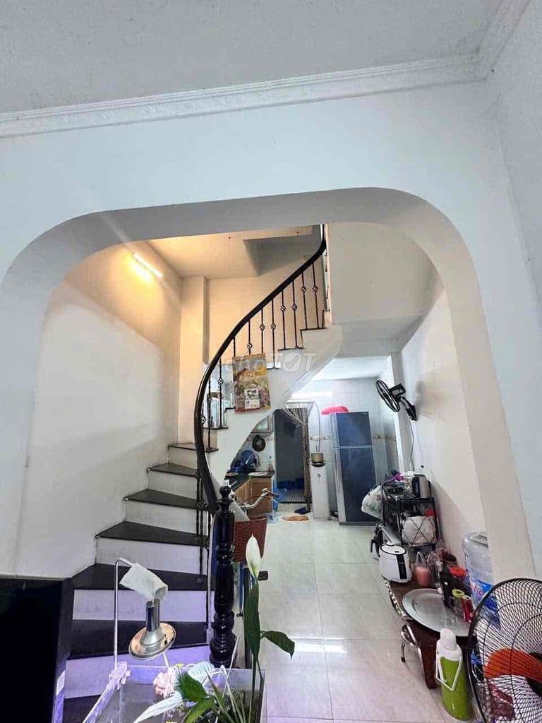 Tầm 150tr/m2 có nhà 4 tầng Hoàng Mai-3 gác thông-Sổ đẹp 44m - Ảnh 3