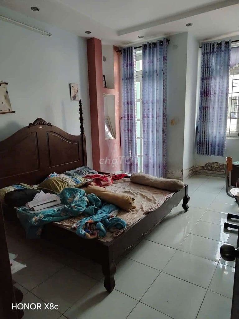 100M2 NHÀ MẶT TIỀN ĐƯỜNG 8M THÔNG - QUẬN 12 - Ảnh 2