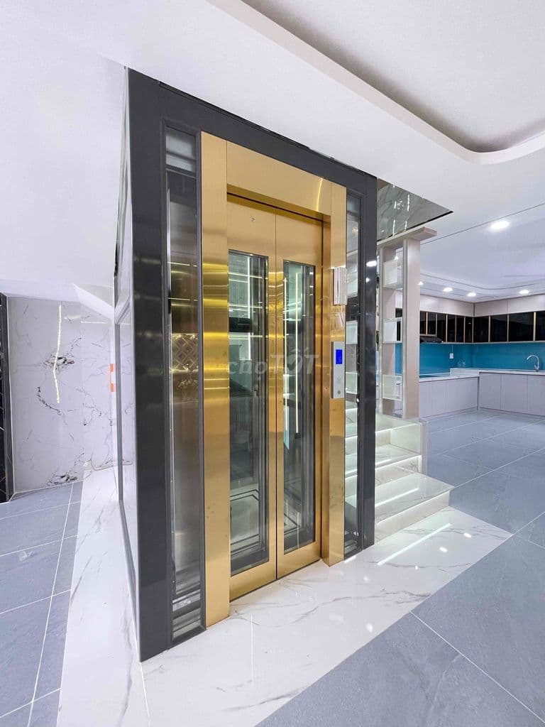 Lên sóng nhà phố 5mx20m. Có thang máy. Full nội thất - Ảnh 3