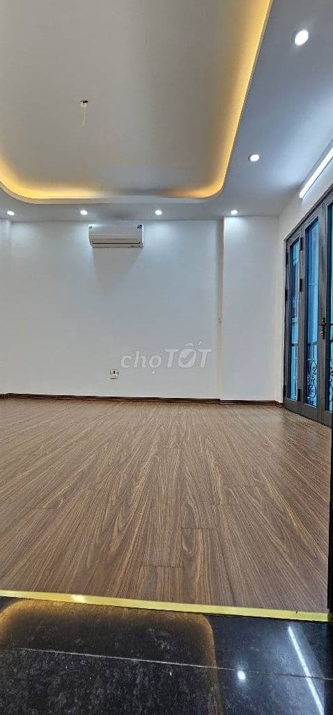 LÔ GÓC KINH DOANH-OTO TRÁNH DỪNG ĐỖ-NỘI THẤT ĐẸP VỀ Ở LUÔN. - Ảnh 2