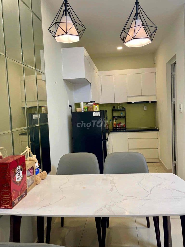 Bán căn 2PN Loại 62m2 Full nội thất. Chỉ 2,550 tỷ. LH Hương - Ảnh 2