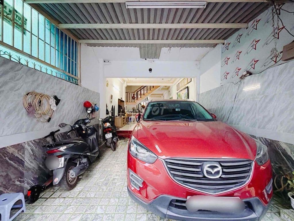 Bán nhà 3 tầng 4.2x20m oto ngủ trong nhà trung tâm Q7 giá chỉ 9 tỷ mấy