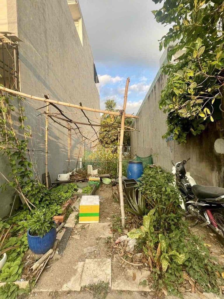 Bán gấp đất nền gần Vinhomes Quận 9 Long Bình Thủ Đức