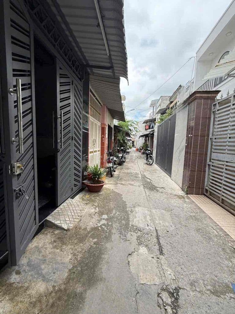 Bán nhà 4 tầng hẻm xe hơi sát MT Nguyễn Duy P10Q8 - Ảnh 2