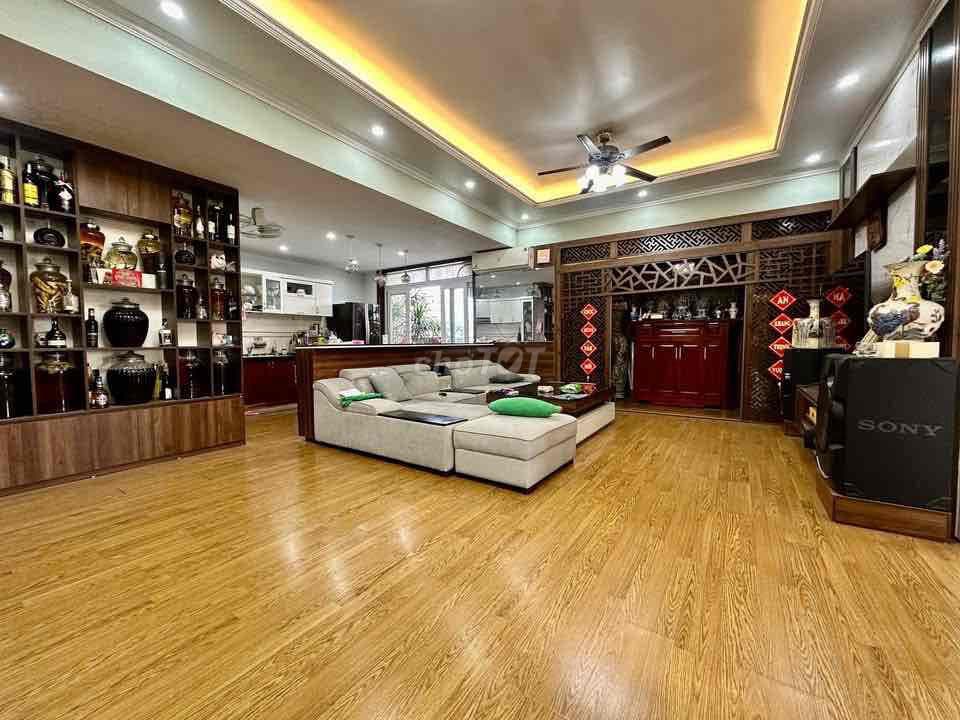 Bán CC cao cấp căn góc dt 130m2, 3N,2VS FULL nội thất 8,35 tỷ - Ảnh 3