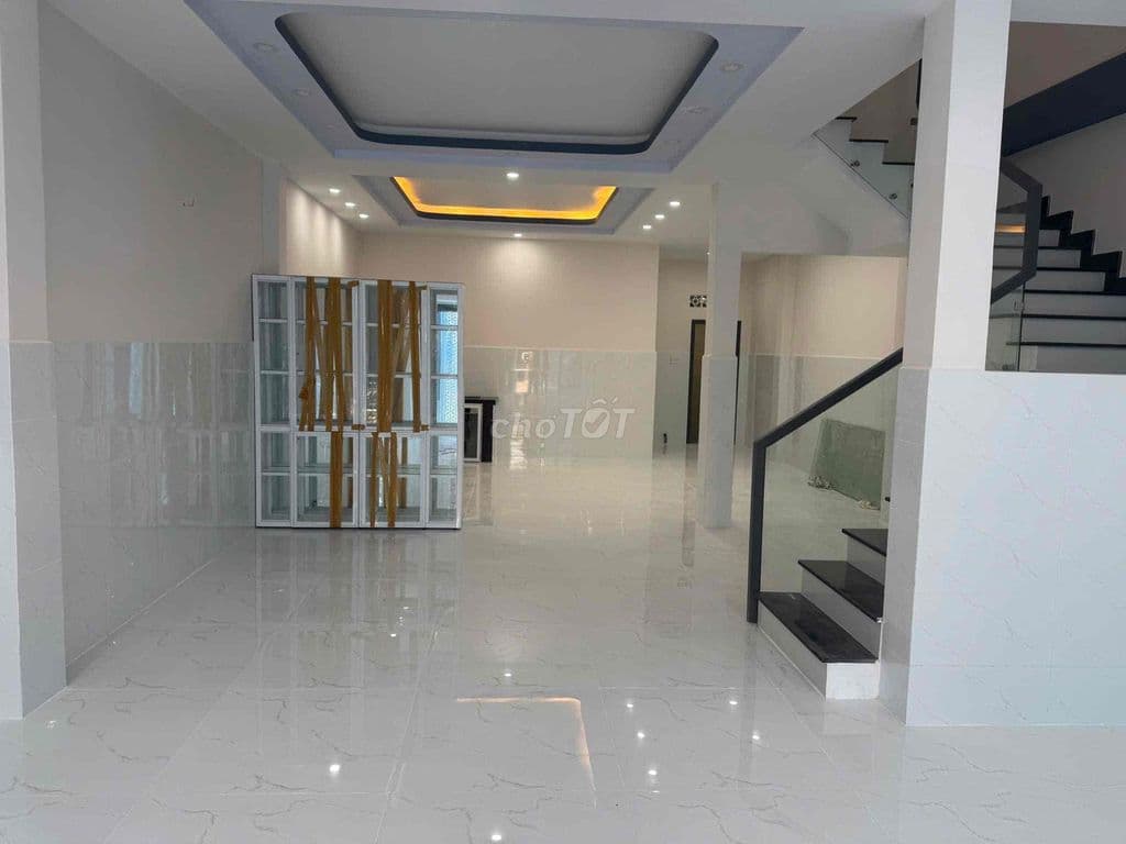 bán nhà 6x20m, 3 tấm, đường số 12 KDC Bình Hưng, ngay bến xe Q8 - Ảnh 2