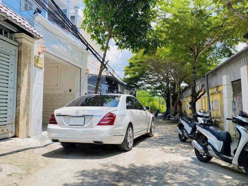 BÁN NHÀ MỚI FULL NỘI THẤT- HẺM XE HƠI 1806 HUỲNH TẤN PHÁT- THỊ TRẤN - - Ảnh 3