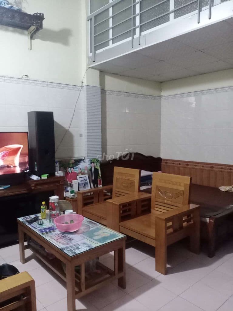 Gia đình bán nhà cấp 4 - Ảnh 2