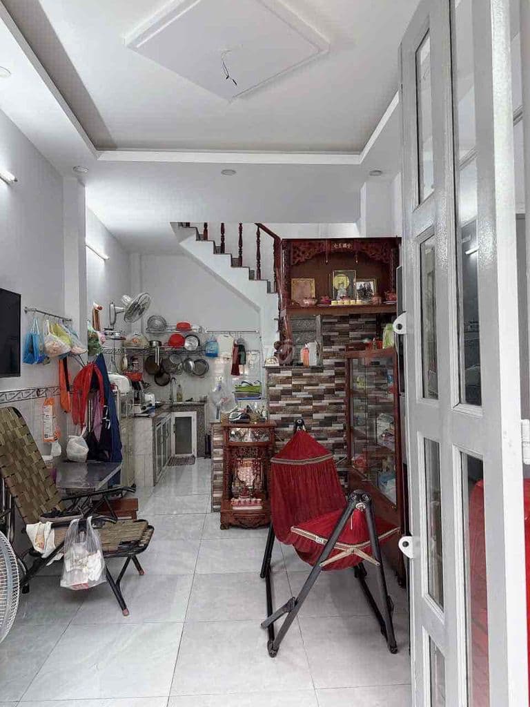 Gấp - Nhà 3 tầng - Hẻm xe hơi - Ngay Lê Văn Quới. Cách Ngã 4 Xã 100m - Ảnh 3