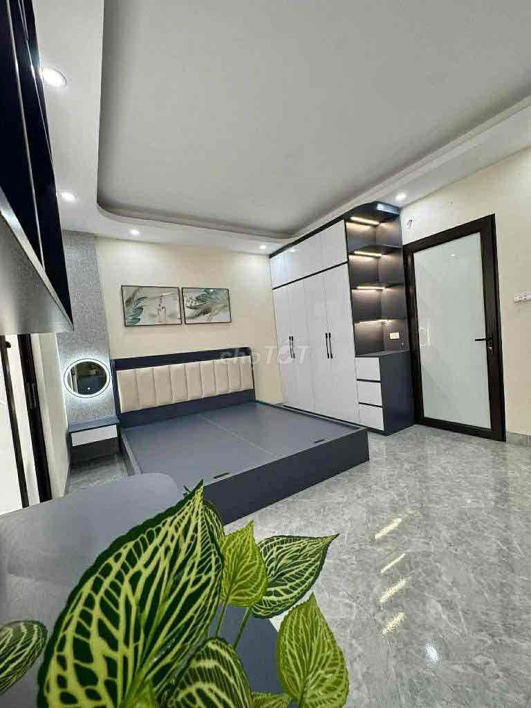 hơn 7 tỷ mặt tiền 4,5m 5 tầng dân xây mới đơn lập không chung tường - Ảnh 3