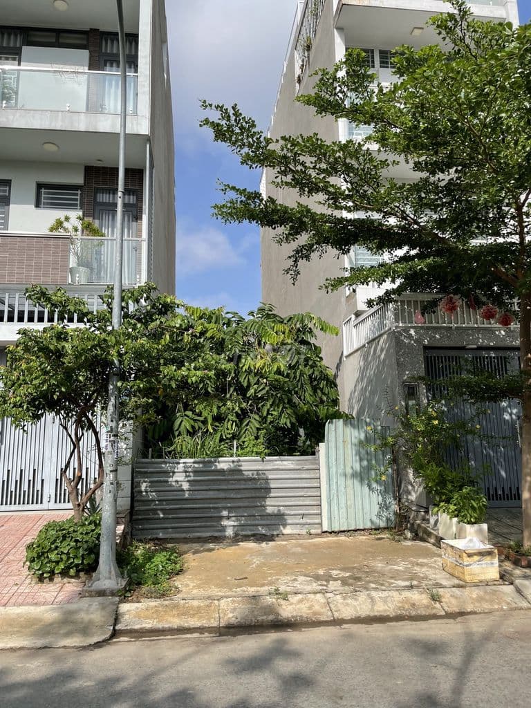 BÁN GẤP ĐẤT 5*20m kế bên Công viên Đường rộng 12m Đặng Thùy Trâm - Ảnh 2