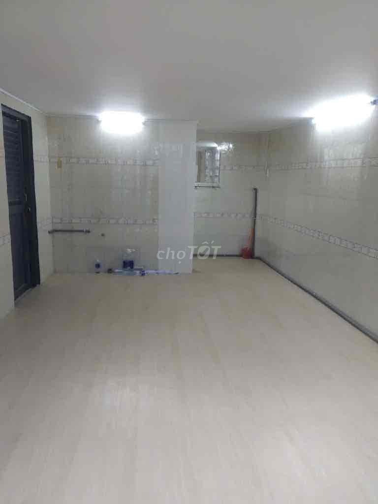 NHÀ LẠC LONG QUÂN-TÂN BÌNH-2 TẦNG ĐÚC-27 m2-2.6 TỶ