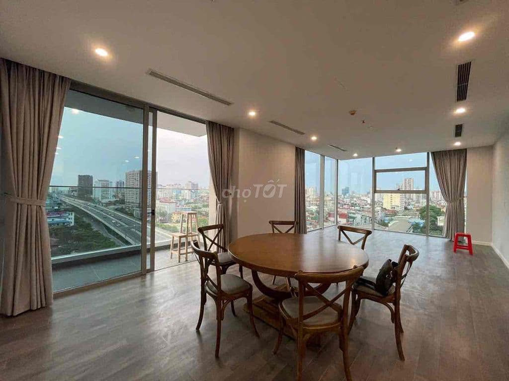 Chủ đi nước ngoài cần bán nhanh cc The nine Phạm Văn Đồng 107m, 3n ful