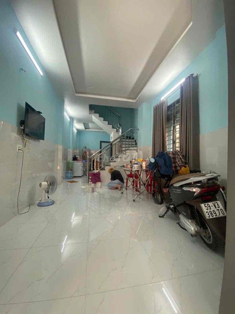 NHÀ CHÍNH CHỦ Ở CÒN RẤT MỚI, HẺM XE TẢI, BÙI QUANG LÀ, 4 TẦNG, 6.x Tỷ - Ảnh 2