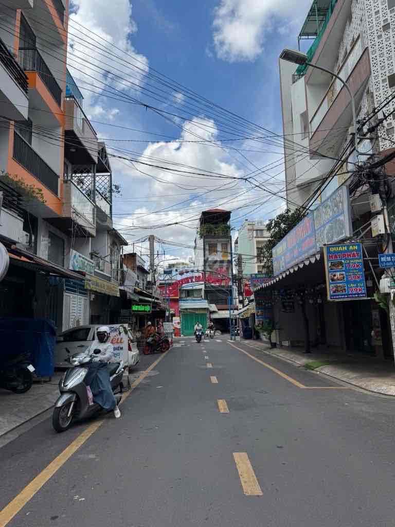 Tân Phú kề chợ Ng Sơn, phố ẩm thực - 4.3x16 nhà cấp 4 - 02 mt.