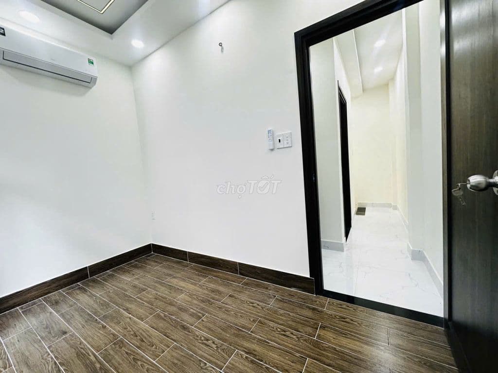 Nhà mới hẻm thông thoáng, cạnh GHMobile CMT8. - Ảnh 2