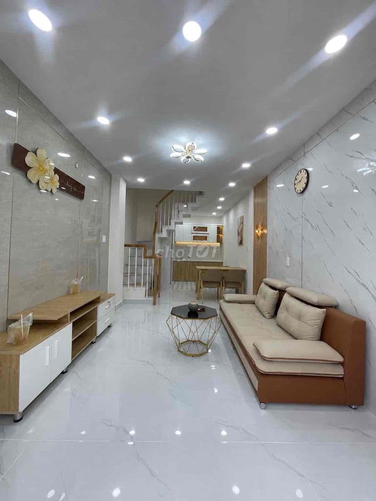 QUẬN 11, BÌNH THỚI,NGAY ĐẦM SEN, NHÀ 3 TẦNG, TẶNG NỘI THẤT ĐẸP, 4PN.