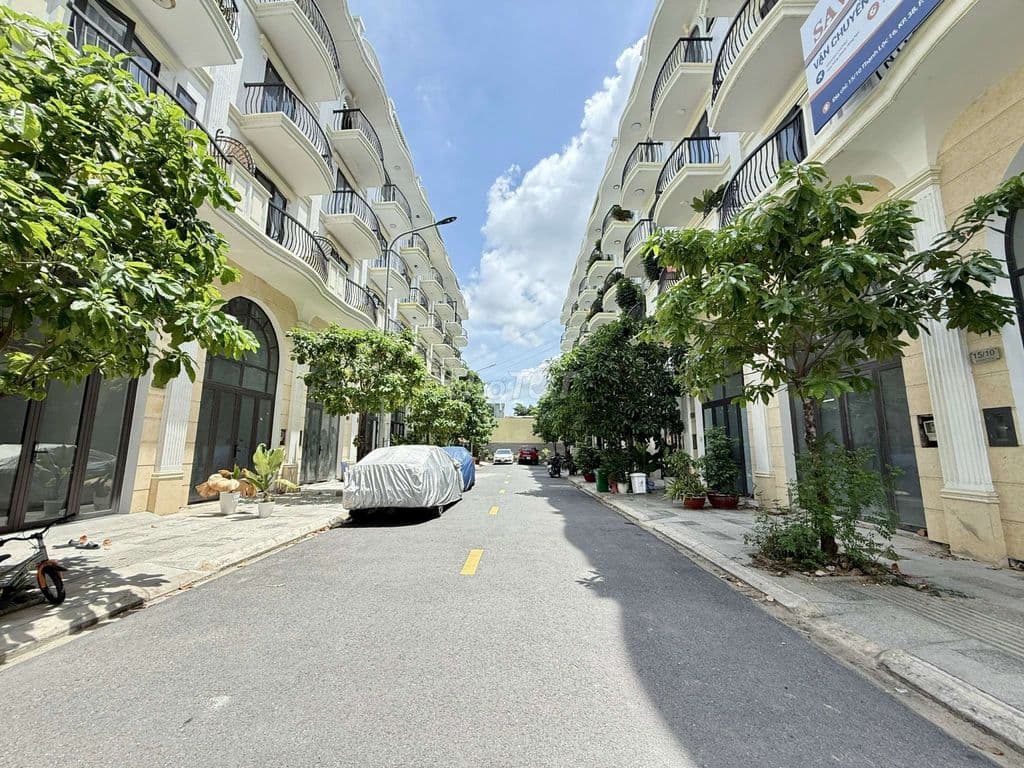 Siêu Phẩm 4 Tầng Hẻm rộng 12m Khu VIP Ngay Ngã Tư Ga 1/ Thạnh Lộc 16 - Ảnh 2