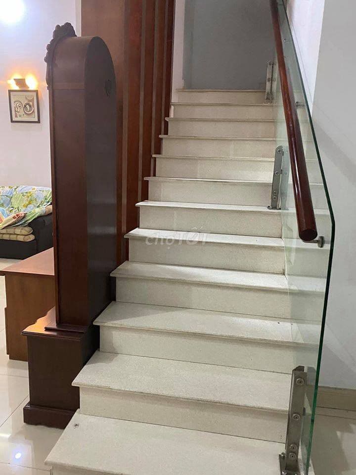 Nhà MTNB khu dân cư Tên Lửa giá tốt đầu tư, DT: 5x20m, 3.5 tấm, 13 tỷ