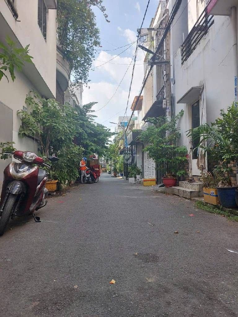 💥 Bán nhà HXH Nguyễn Văn Khối- 56m2- 2 tầng Gần Emart - Nhỉnh 4 tỷ