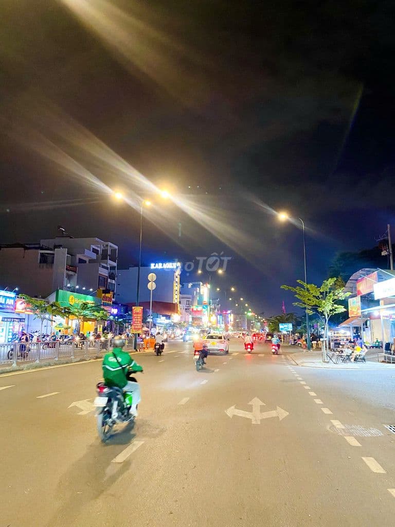 BÁN NHÀ 2 MẶT TIỀN GẦN NGAY NGUYỄN XÍ - 5 X21 - 2 TẦNG -15 TỶ - Ảnh 3