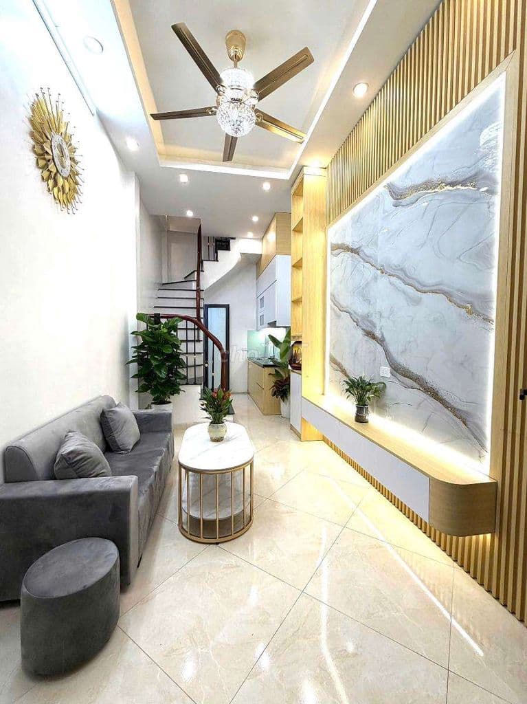 Nhỉnh 5 tỷ Phương Mai 20m2 4T 3N3WC SĐCC full nội thất!
