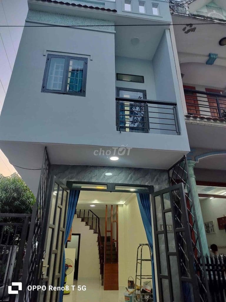 bán nhà trệt lầu 2 phòng ngủ