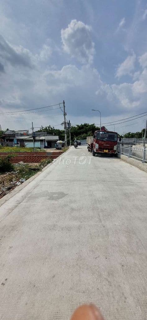 bán đất mặt tiền kênh an phú đông q12 - Ảnh 2