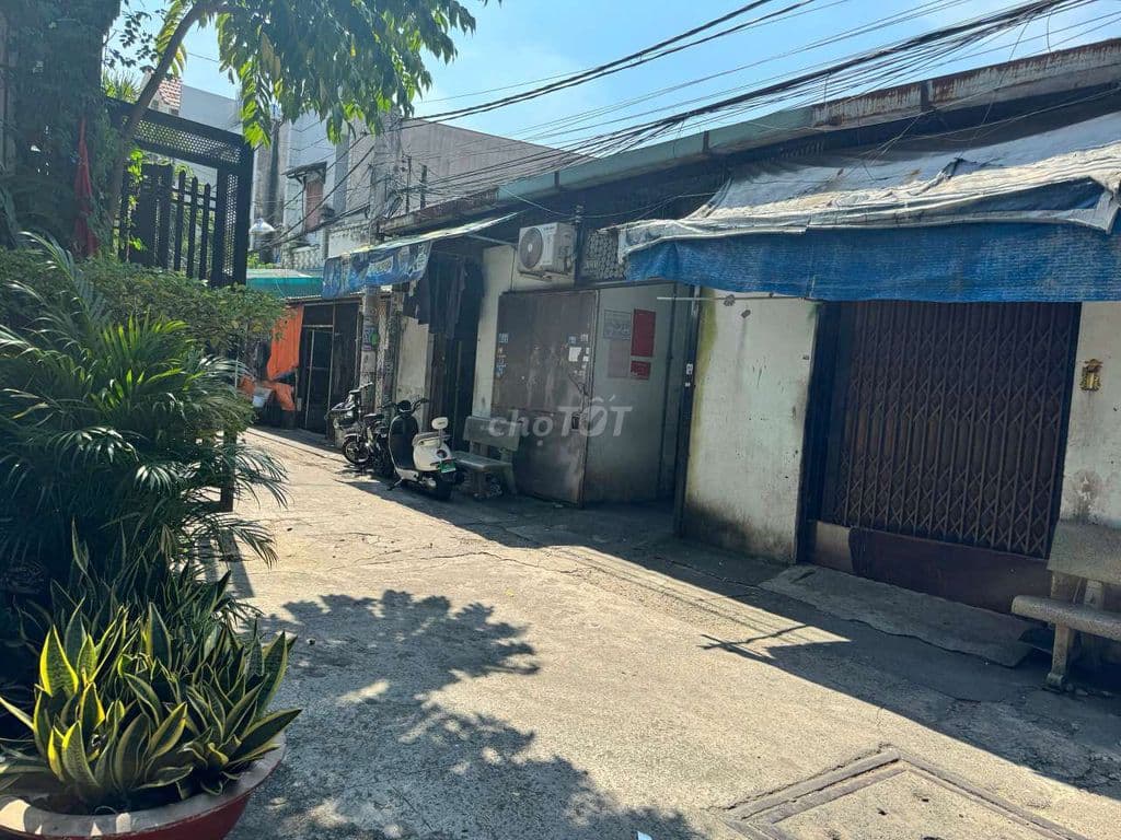 CẦN BÁN DÃY TRỌ 10P SHR 10X20 KHU VỰC AN NINH DÂN CƯ ĐÔNG ĐÚC - Ảnh 2