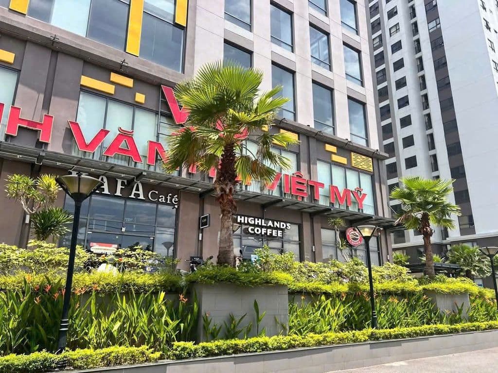 Chính chủ bán CH Green River Q8, DT 65m2/ 2PN, view sông, giá 2.8 tỷ