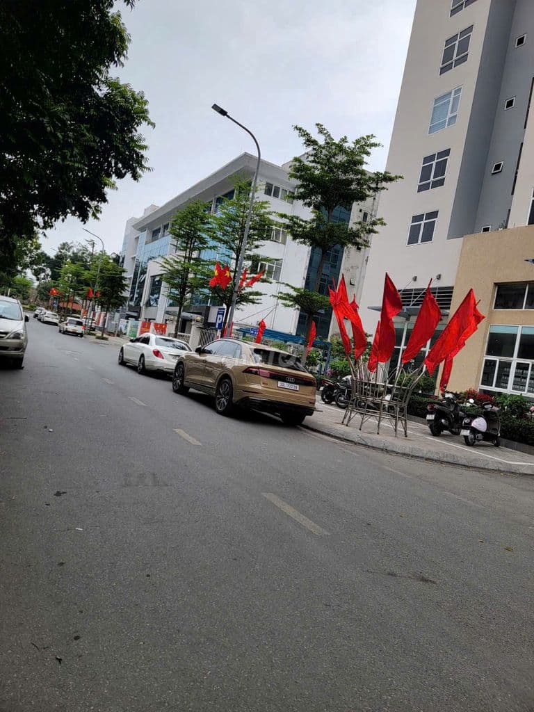 🏡 LẠC LONG QUÂN – VỊ TRÍ ĐẮC ĐỊA HIẾM CÓ – CĂN GÓC - Ô TÔ TRÁNH